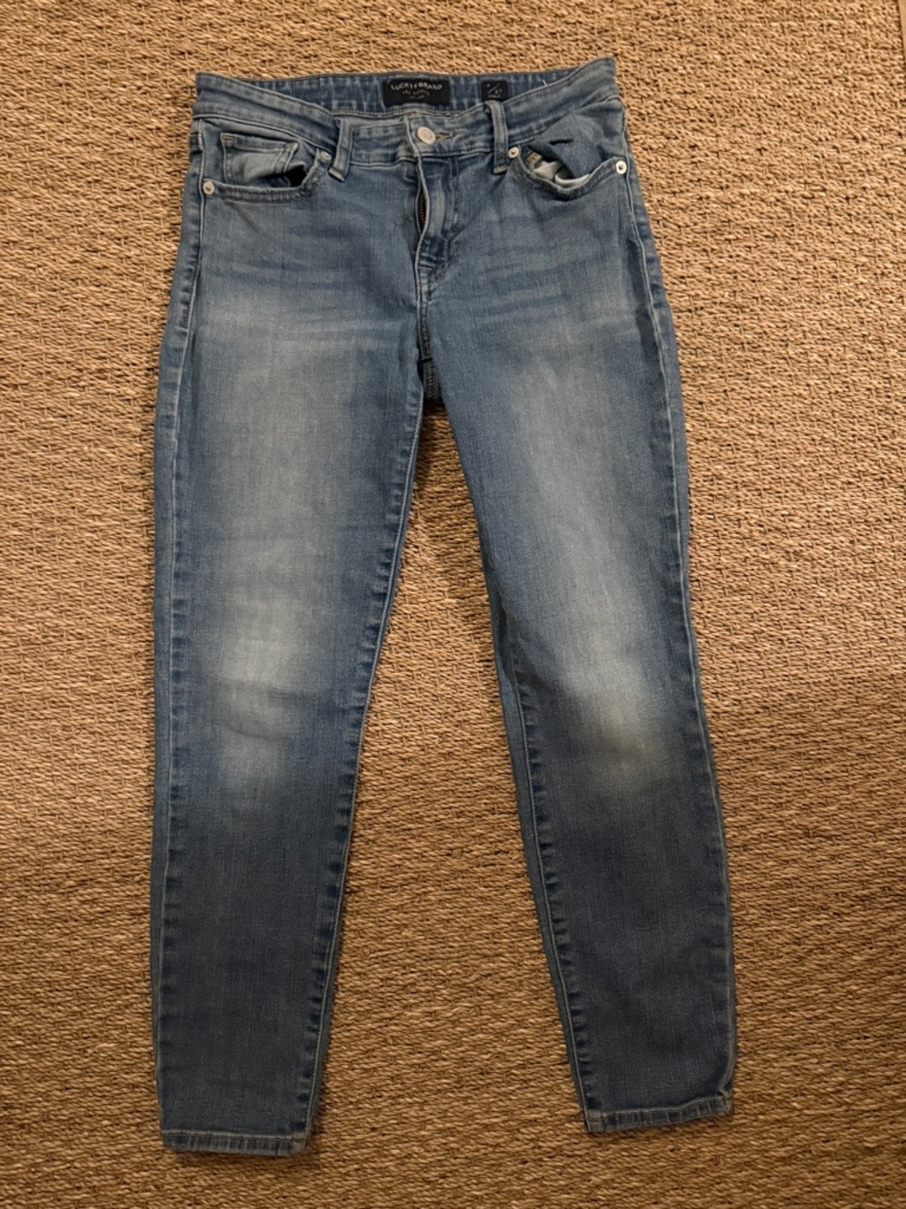 Lucky Brand Women's Skinny Jeans in Light Blue Wash